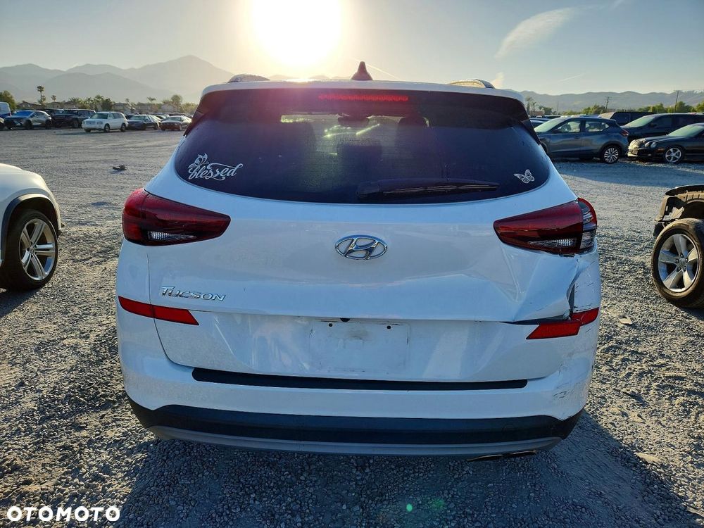 Hyundai Tucson - 6