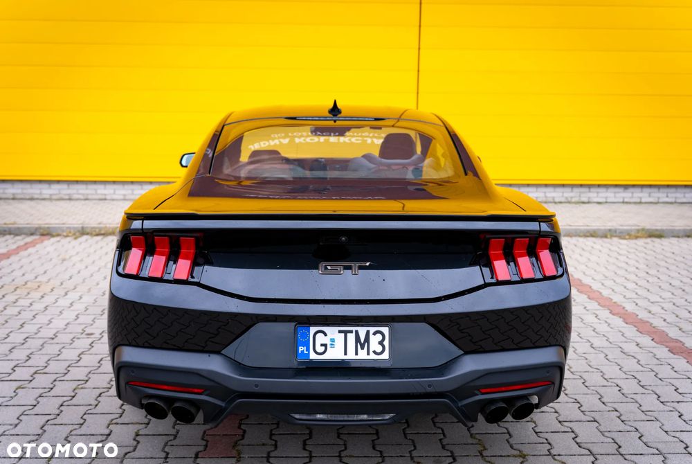 Ford Mustang 5.0 V8 GT - 8