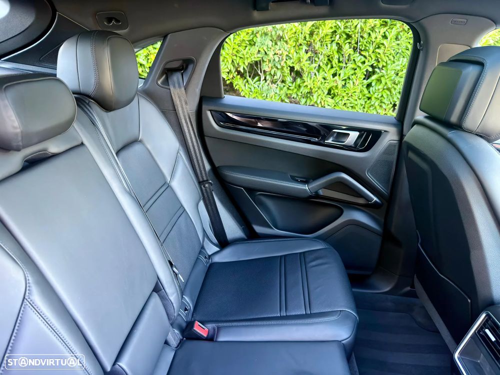 Porsche Cayenne Coupé - 31