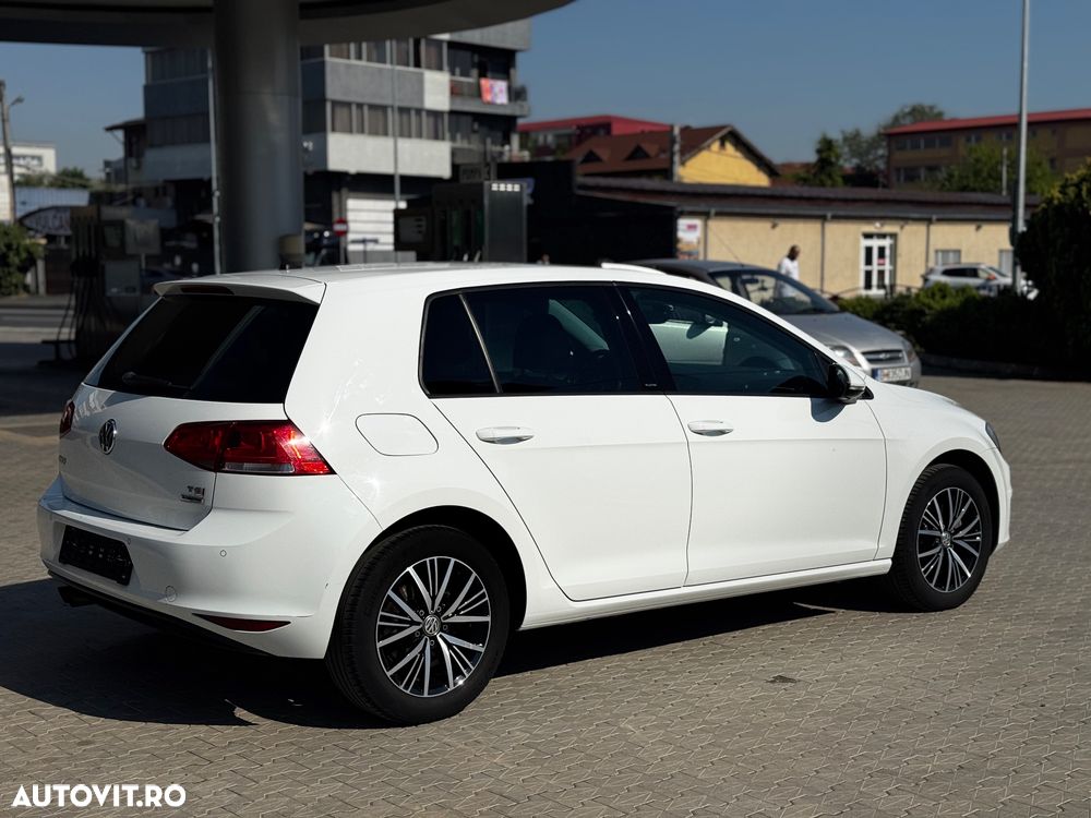 Volkswagen Golf 1.4 TSI BlueMotion Technology Allstar - 5