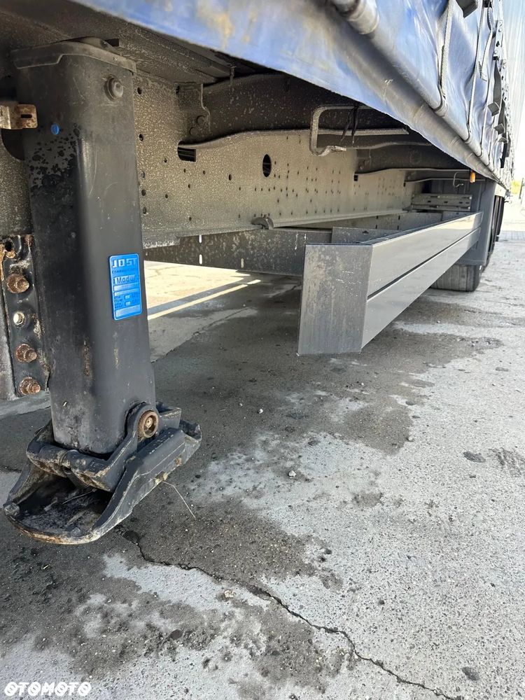 Schmitz Cargobull - 15