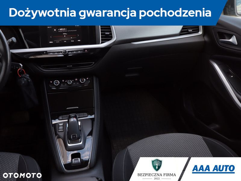 Opel Grandland X - 9