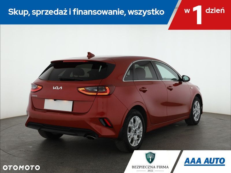 Kia Ceed - 7