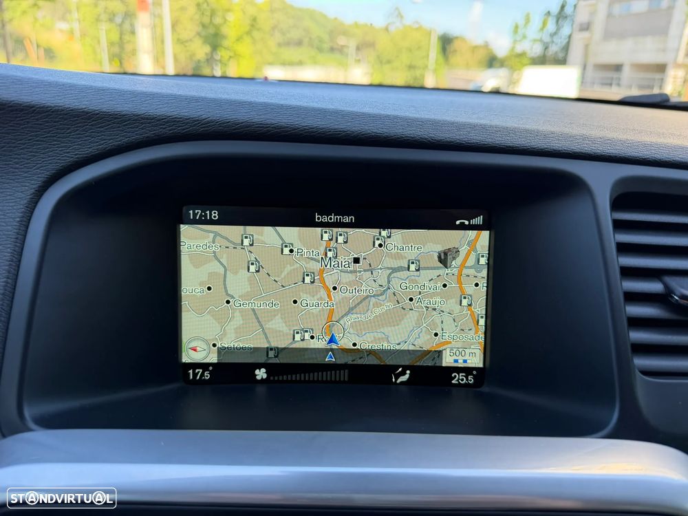 Volvo V60 2.0 D3 Summum - 29