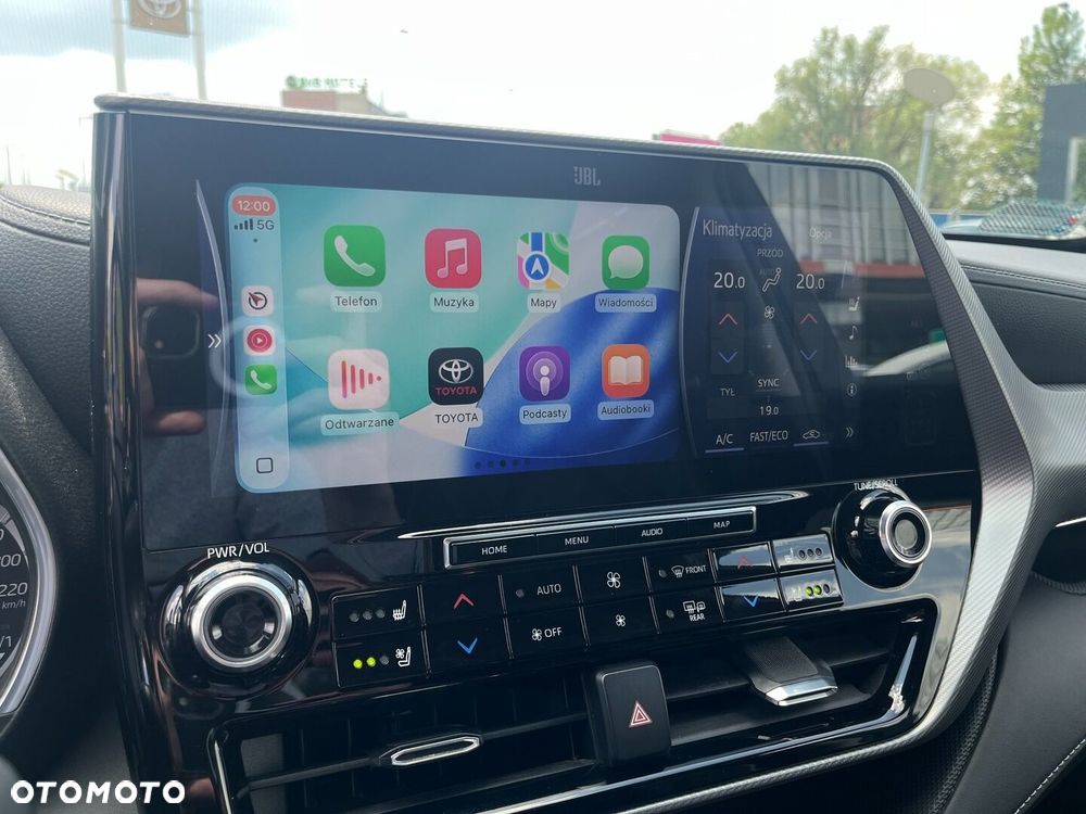 Toyota Highlander - 13