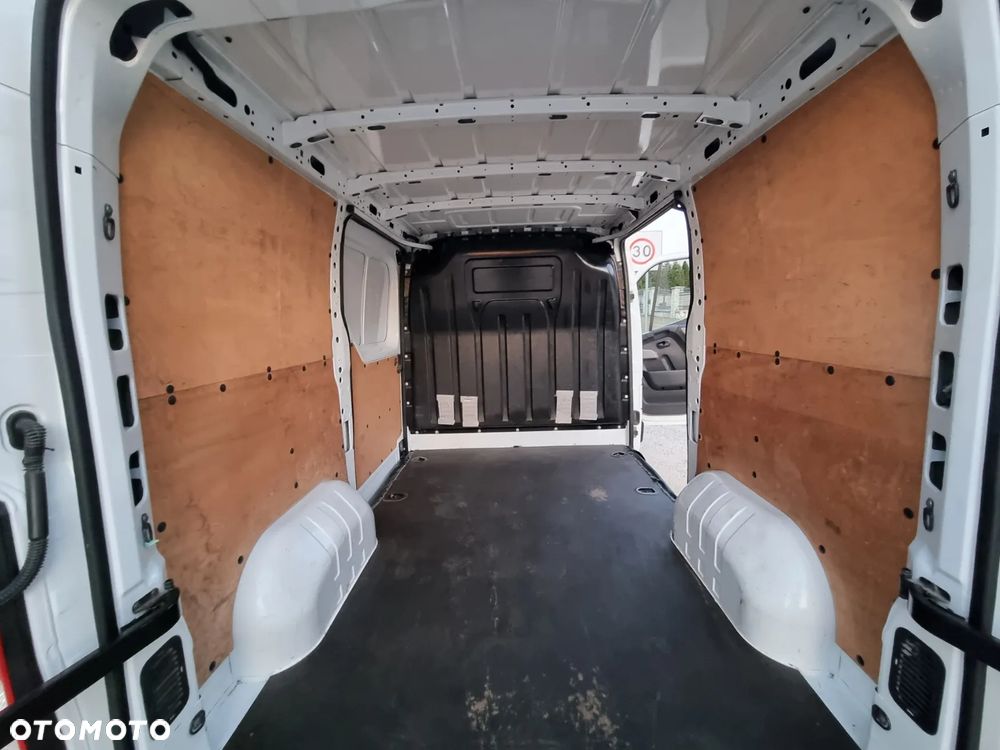 Renault Master - 6
