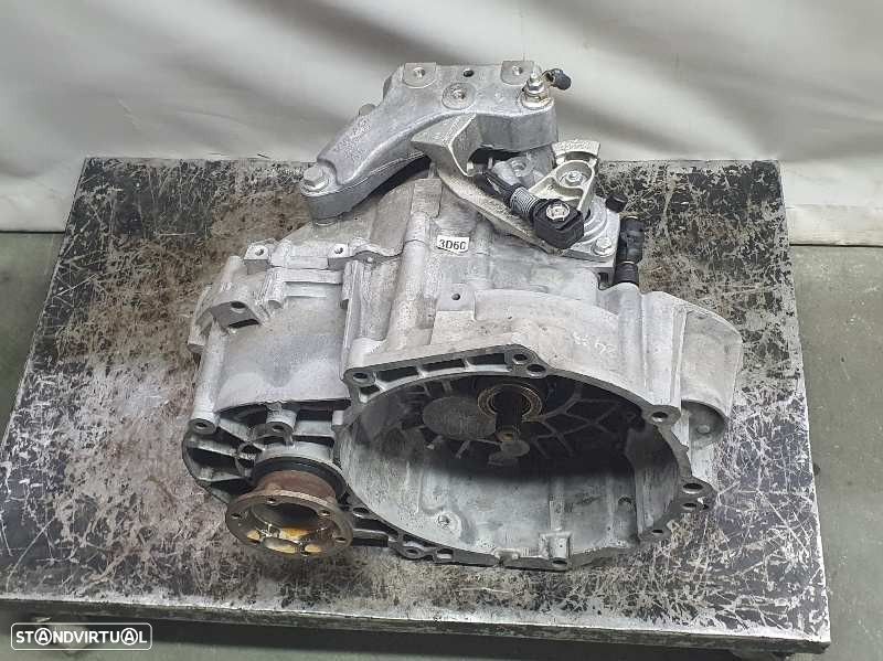 CAIXA VELOCIDADES VOLKSWAGEN SCIROCCO 2010 - 5