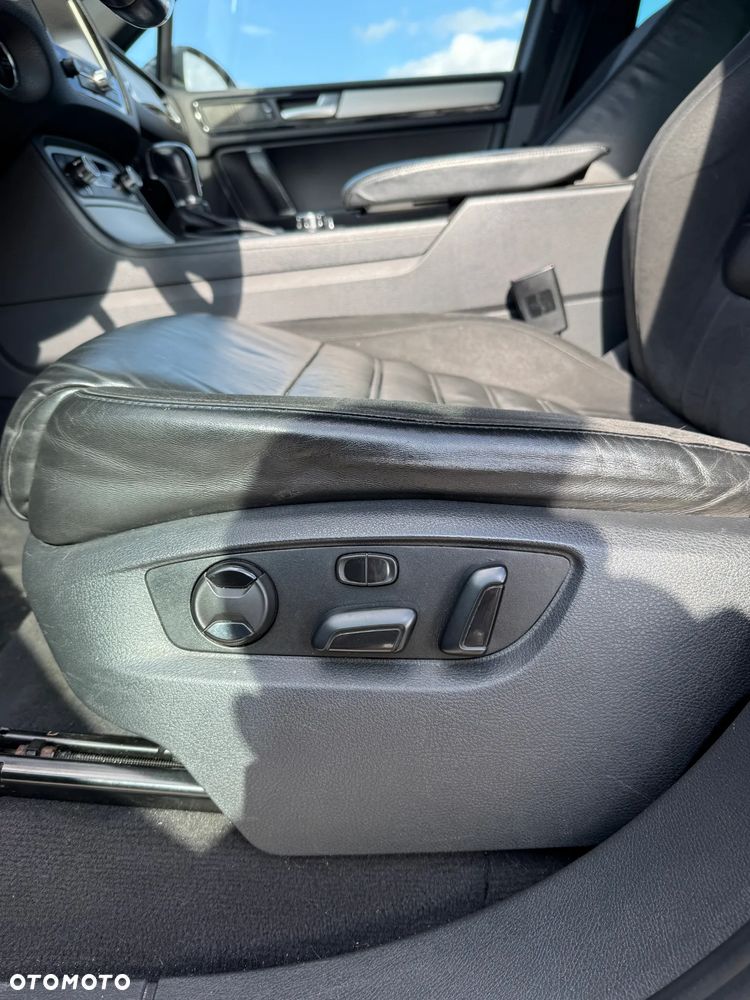 Volkswagen Touareg 3.0 V6 TDI 4XMot BMT - 14