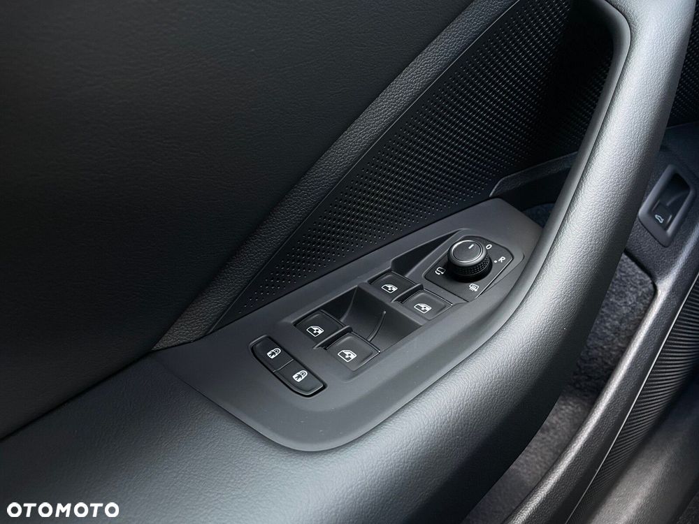 Volkswagen Passat - 23
