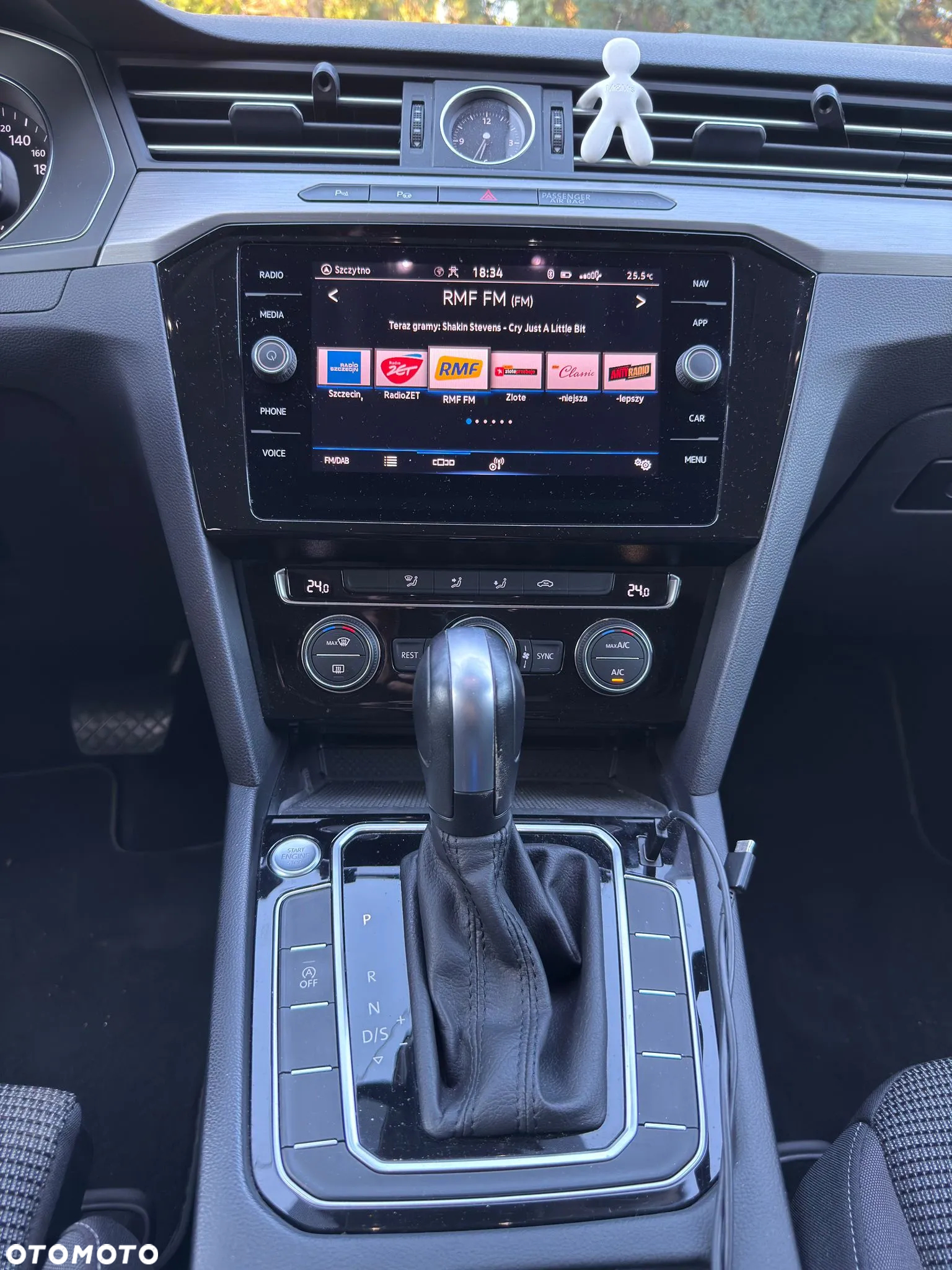Volkswagen Arteon 2.0 TSI Essence DSG - 12