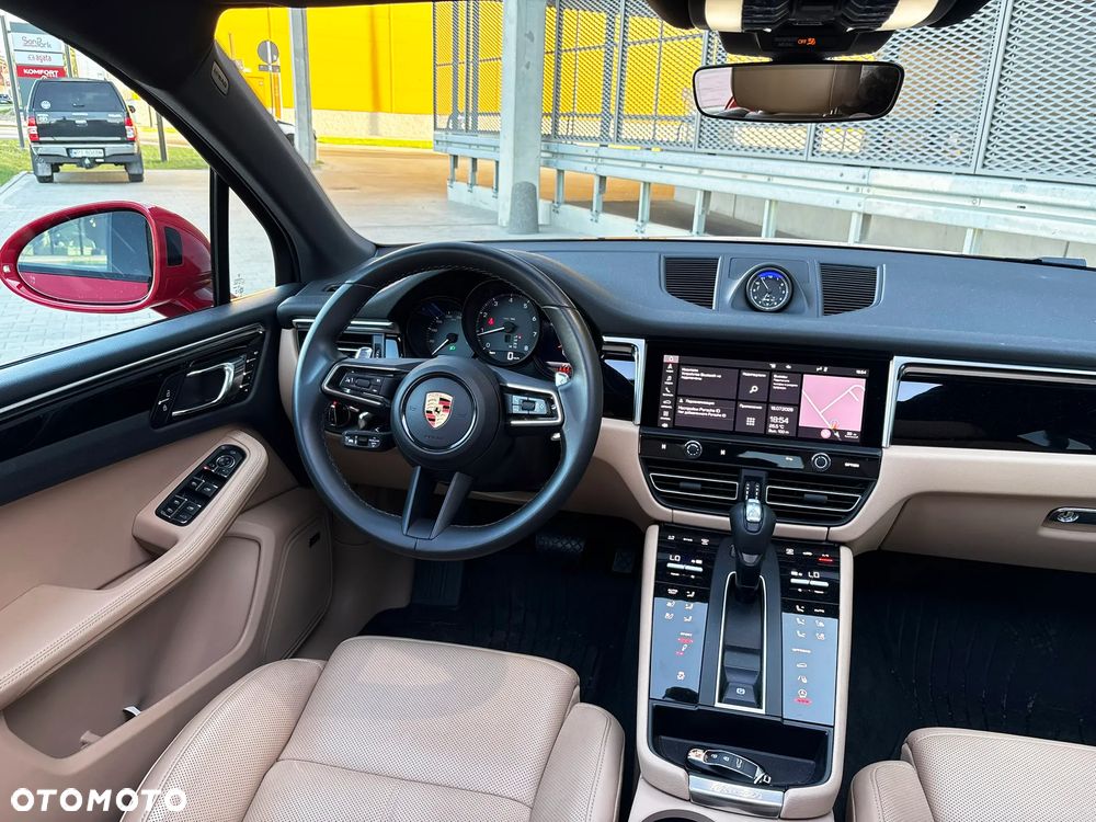 Porsche Macan - 15