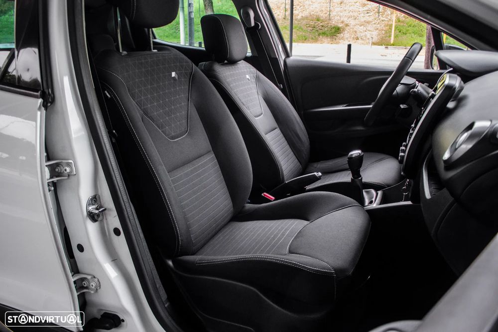 Renault Clio 1.5 dCi Zen - 18