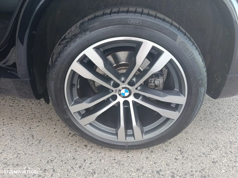 BMW X5 M50d Sport-Aut. — fotografia 12