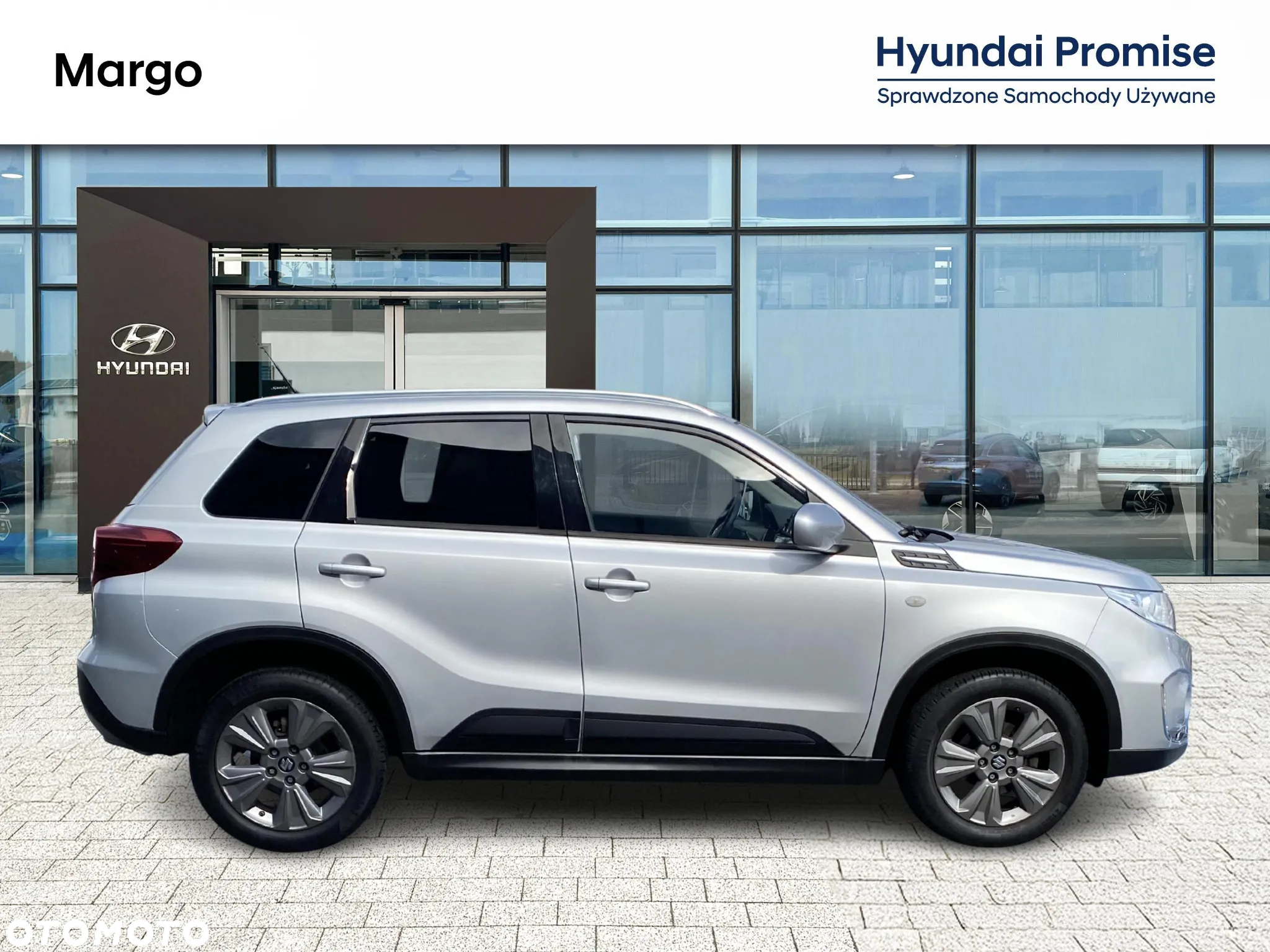 Suzuki Vitara 1.0 Boosterjet Premium 2WD - 11