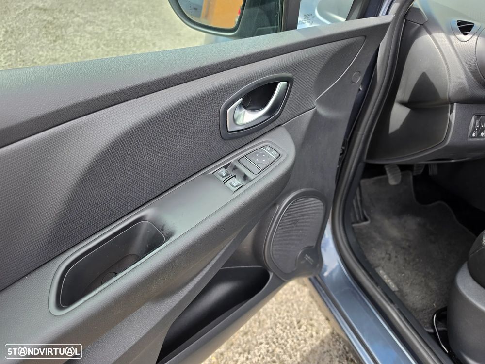 Renault Clio 1.5 dCi Limited - 5