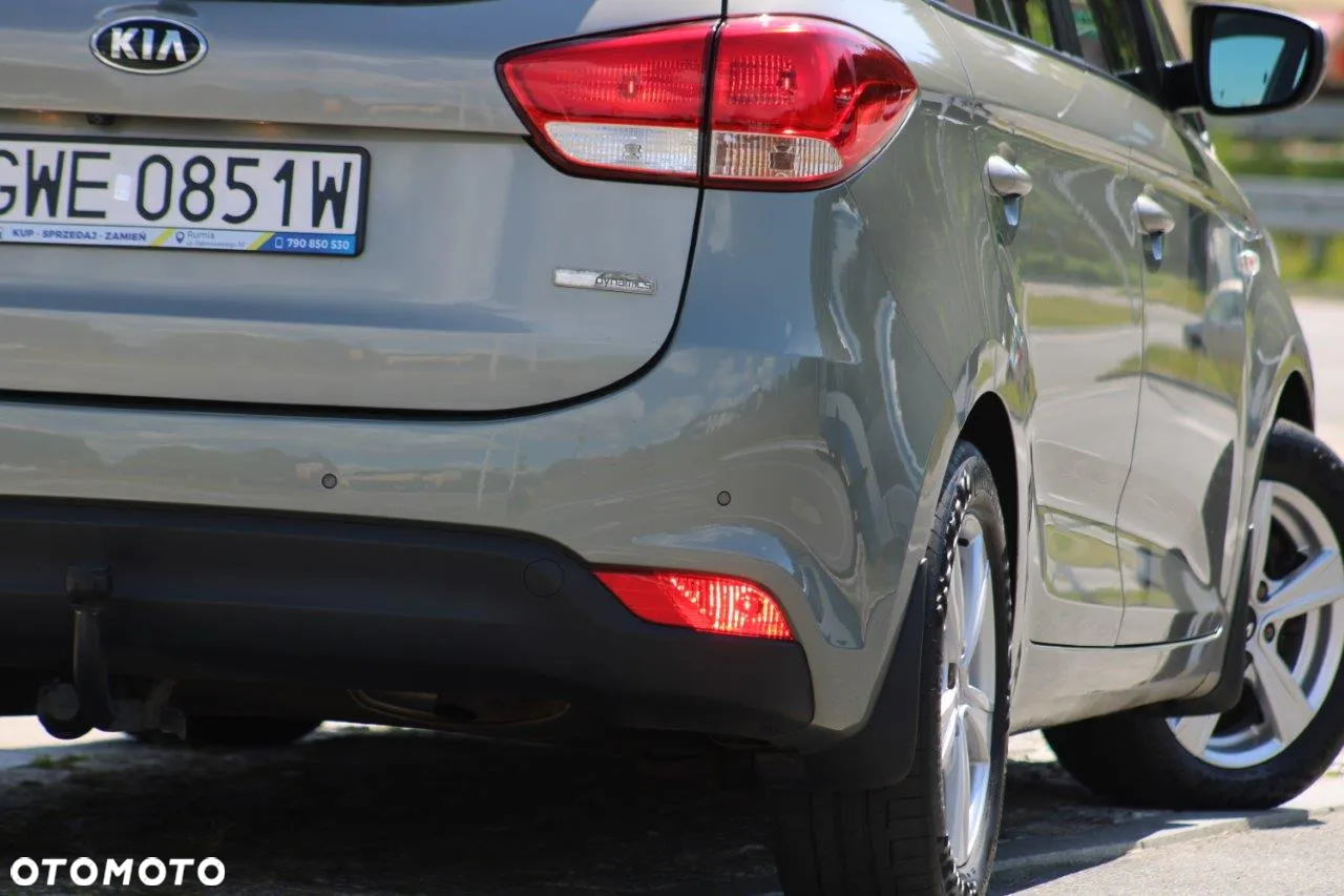Kia Carens 1.7 CRDi XL 7os - 36