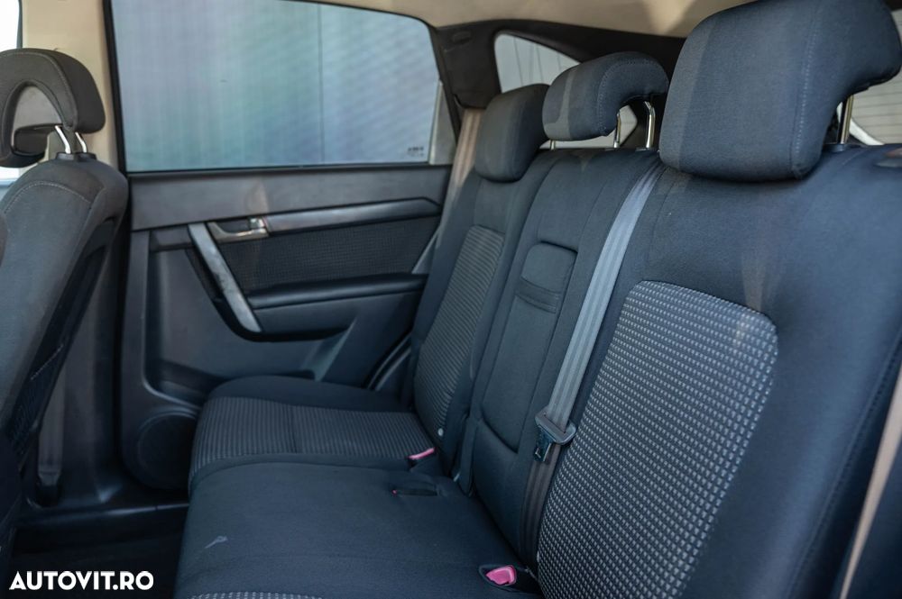 Chevrolet Captiva 2.0D LS - 7