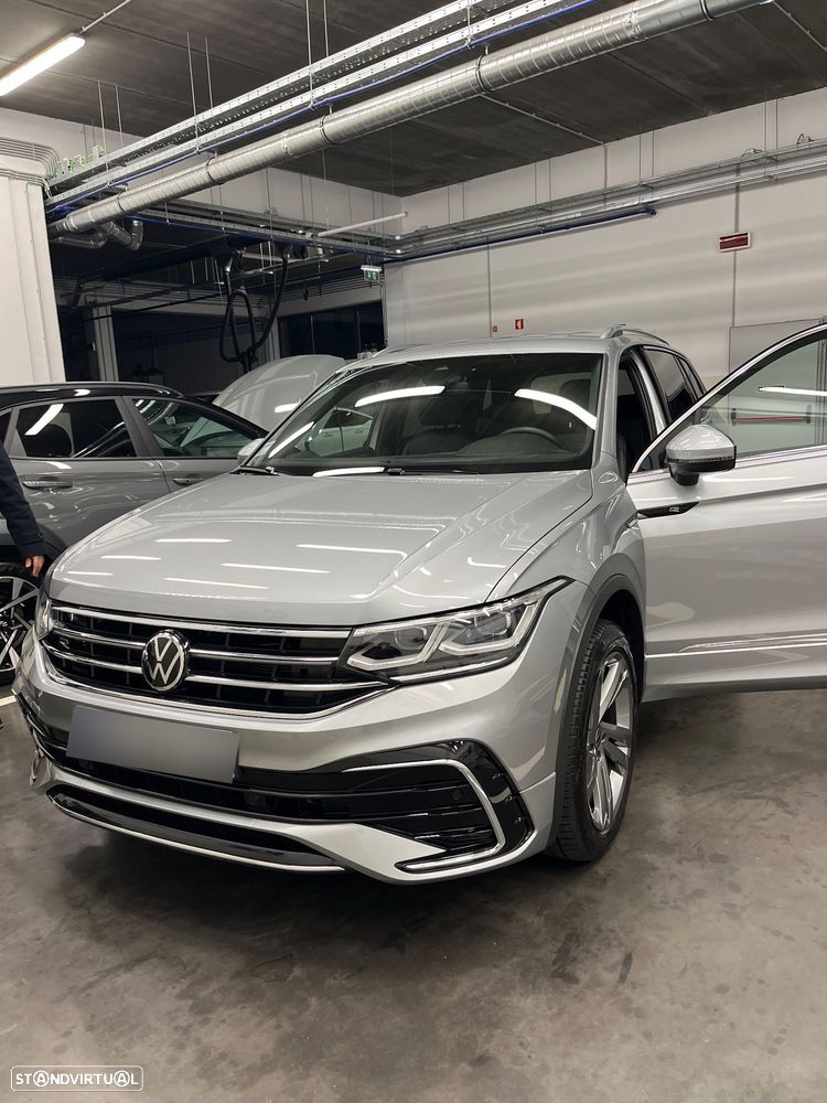 VW Tiguan Allspace 2.0 TDI R-Line DSG - 10
