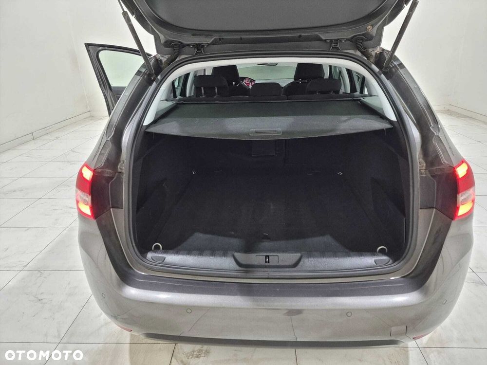 Peugeot 308 - 19