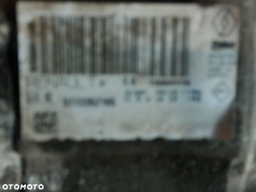 DACIA DOKKER LODGY 1,6 KOMPRESOR KLIMATYZACJI 926009154R - 4