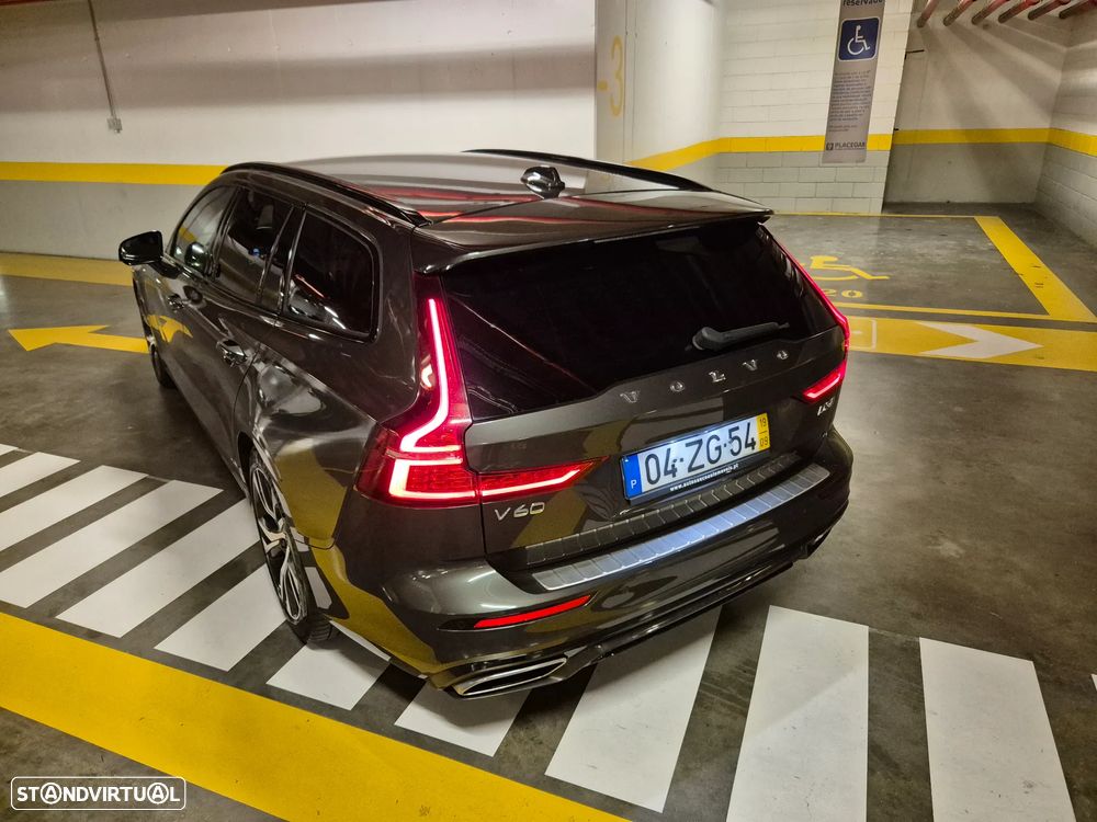 Volvo V60 2.0 D3 R-Design Geartronic - 16