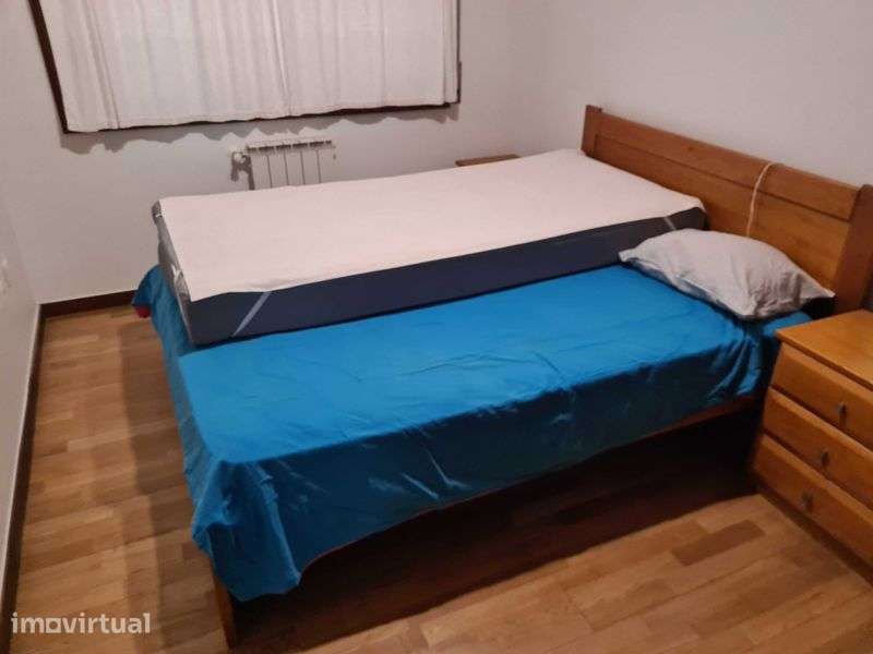 Apartamento T2 na Rua do Conde de Campo Bello 105 - Grande imagem: 2/11
