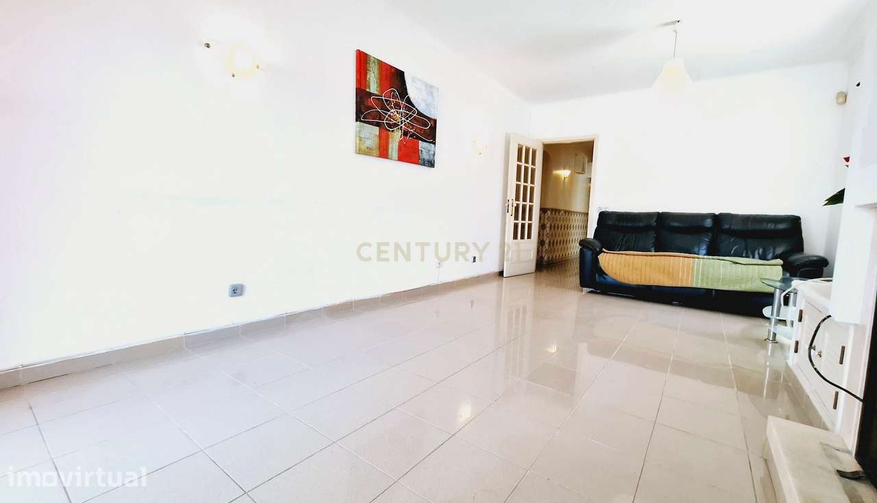 T2 central em Albufeira a poucos minutos da Praia - Grande imagem: 2/15