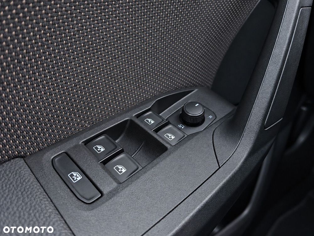 Seat Arona 1.0 TSI Xcellence S&S DSG - 26