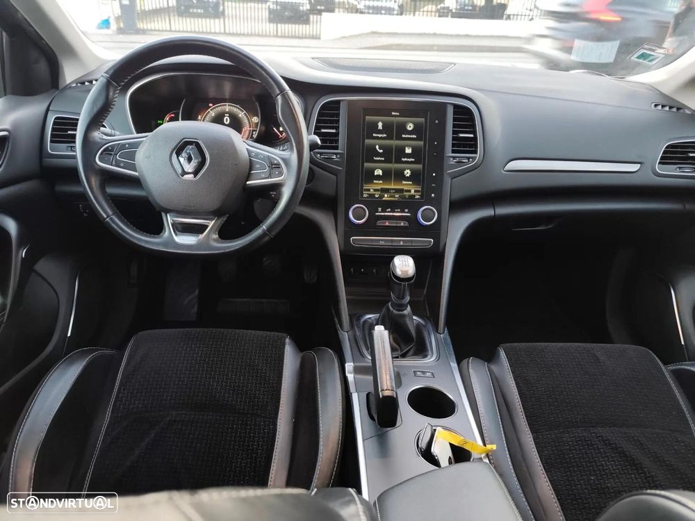 Renault Mégane Sport Tourer 1.5 dCi Intens - 22