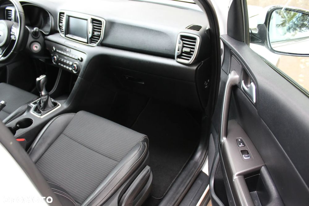 Kia Sportage 1.7 CRDI 2WD ISG Spirit - 26