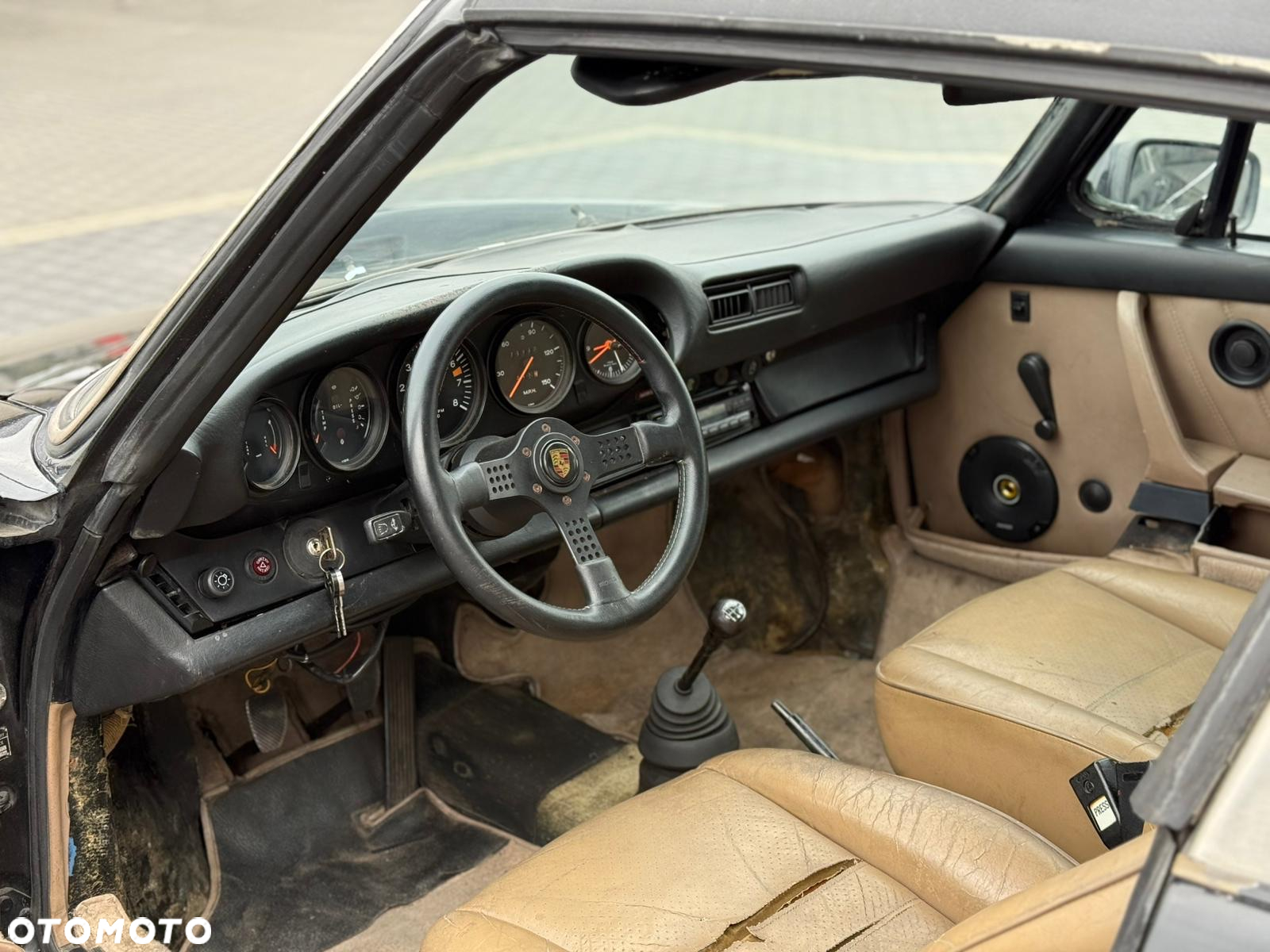 Porsche 911 - 15