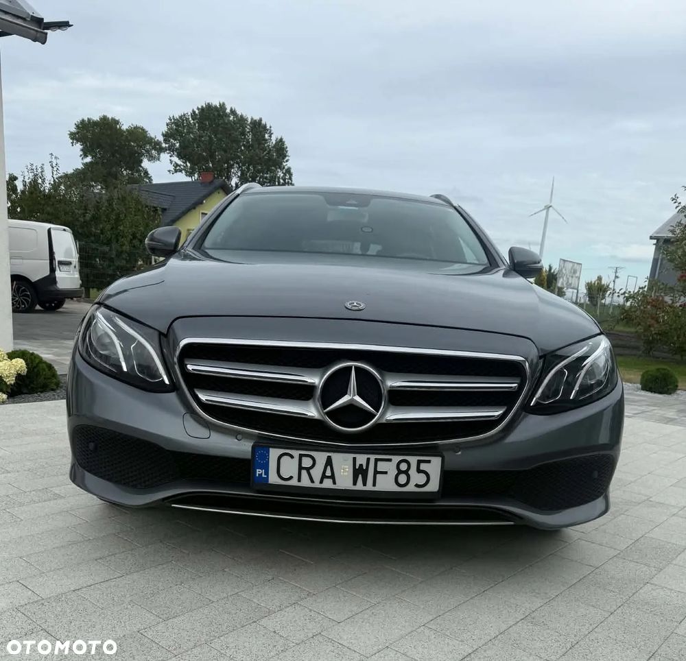 Mercedes-Benz Klasa E 220 d Avantgarde - 4