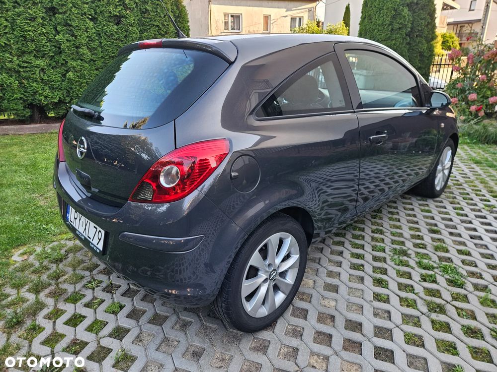Opel Corsa 1.4 16V Active - 6