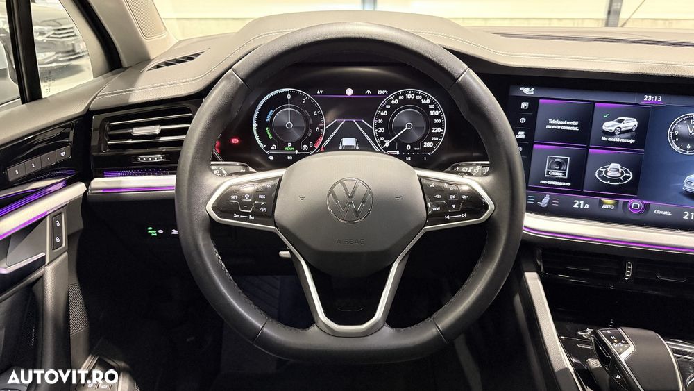 Volkswagen Touareg 3.0 V6 e-Hybrid 4Motion Aut. Elegance - 21