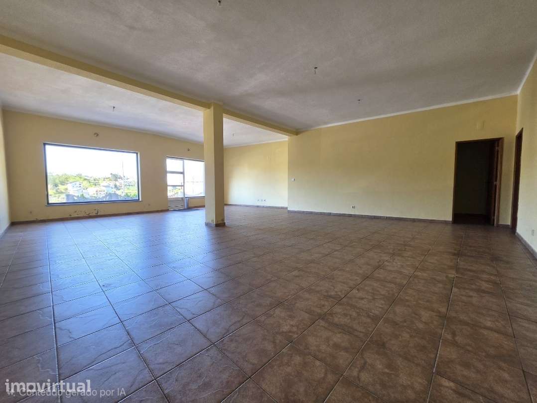 Loja 80 m² na Avenida Principal de São Romão – Excelente Visibilidade - Grande imagem: 2/15