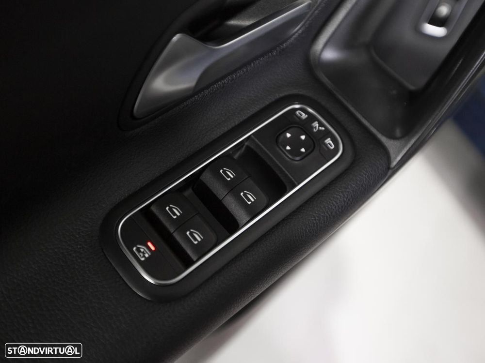 Mercedes-Benz A 250 e Style Plus - 32