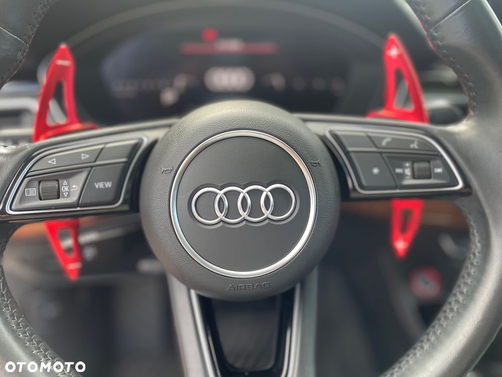 Audi A4 Limousine 40 TFSI S tronic design - 18