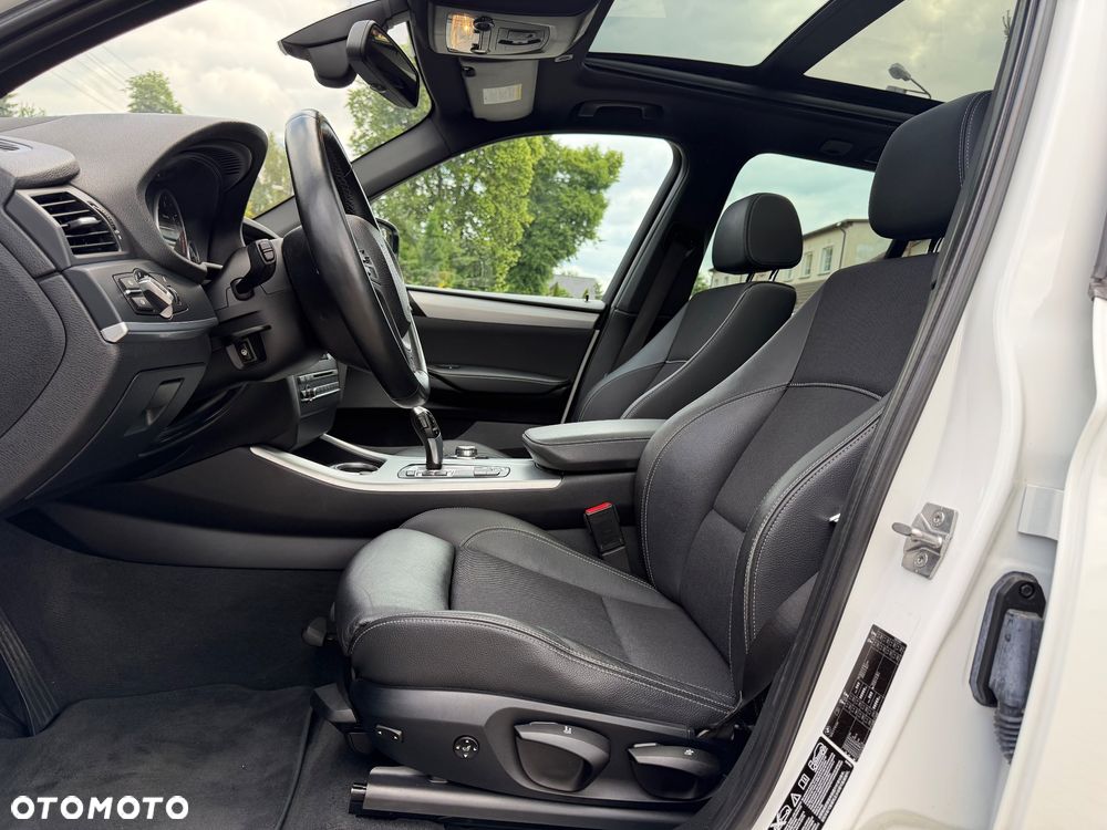 BMW X3 xDrive20d - 25