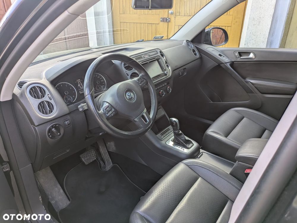 Volkswagen Tiguan - 8