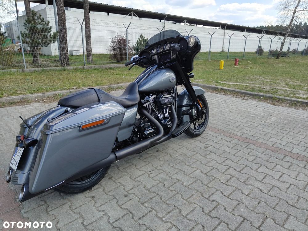 Harley-Davidson Touring Street Glide - 9
