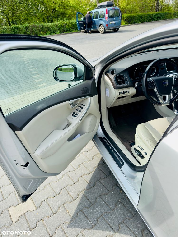 Volvo V40 - 21