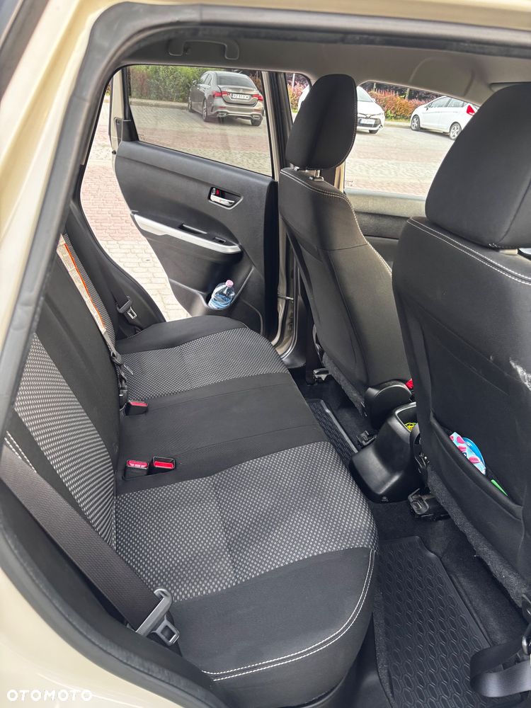 Suzuki Vitara 1.6 Comfort 2WD - 13
