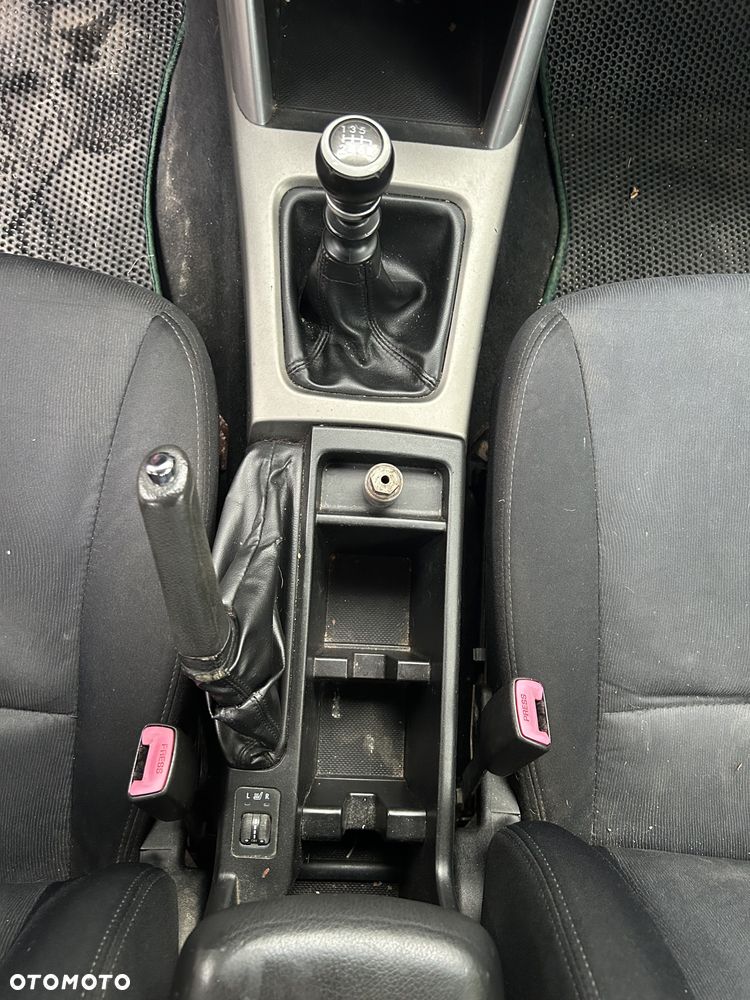 Subaru Forester 2.0D XC 000 Euro5 - 13