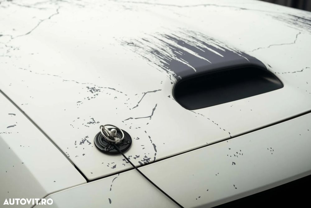 Dodge Challenger Automatik SRT Hellcat - 17