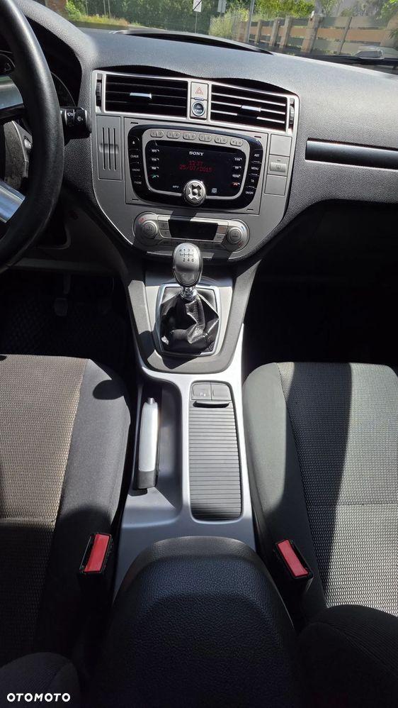 Ford Kuga 2.0 TDCi 4x4 Individual - 10