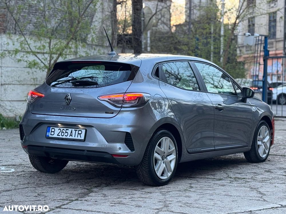 Renault Clio V E-Tech 145 Techno - 18