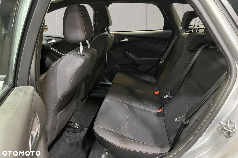 Ford Focus 1.0 EcoBoost ST-Line - 9