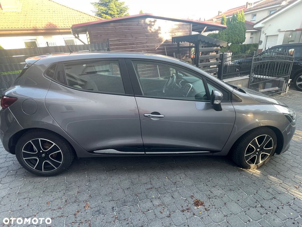 Renault Clio - 7