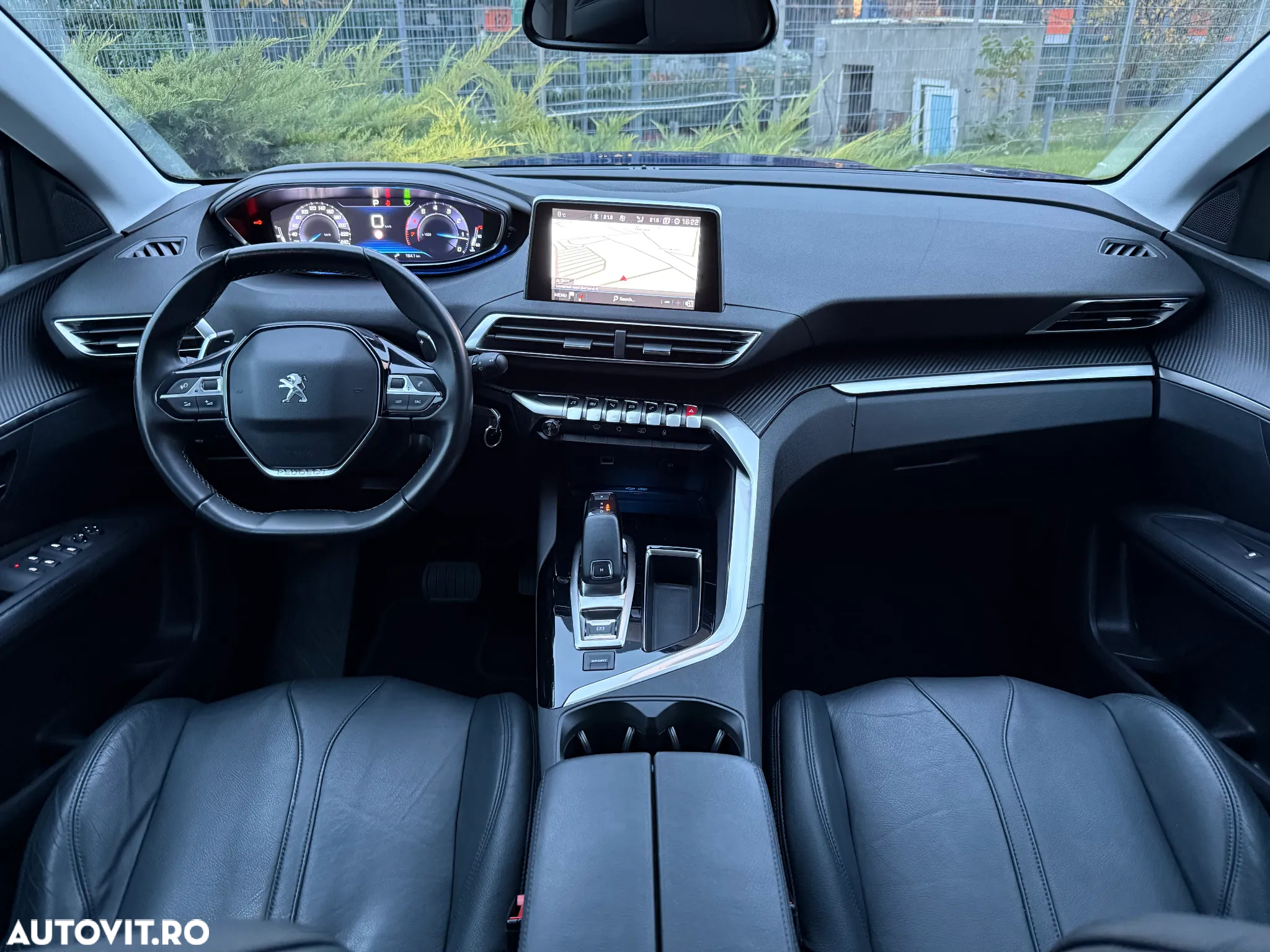 Peugeot 3008 1.2 PureTech 130 EAT8 Allure Pack - 12