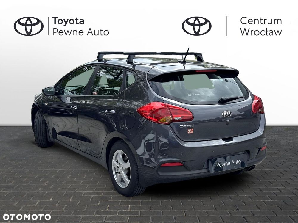 Kia Ceed - 3